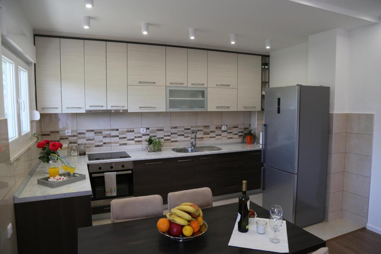 Garden House Apartment Τρέμπινιε Εξωτερικό φωτογραφία